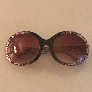 Leopard Shades